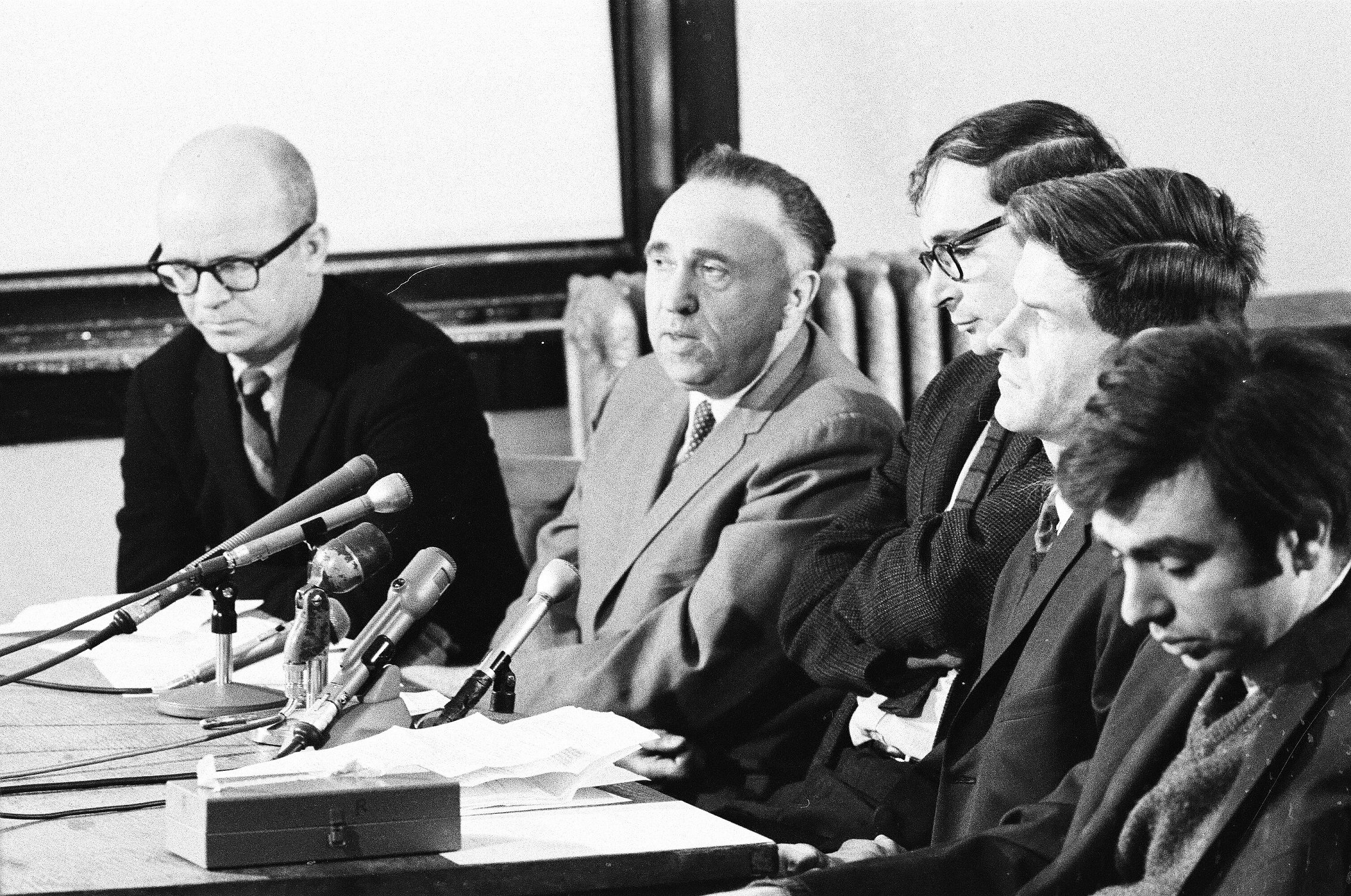 Staughton Lynd, Rev. James Bevel, Sidney Lens, and Richard Flacks speak at a press conference