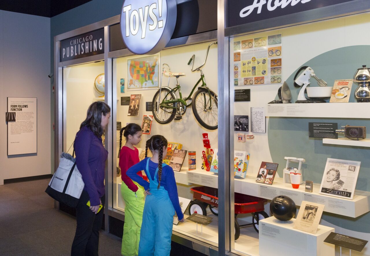 NC_194_32 People in Crossroads