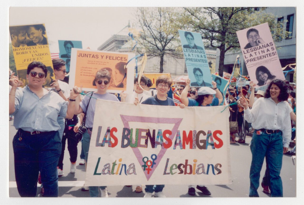 Las Buenas Amigas march