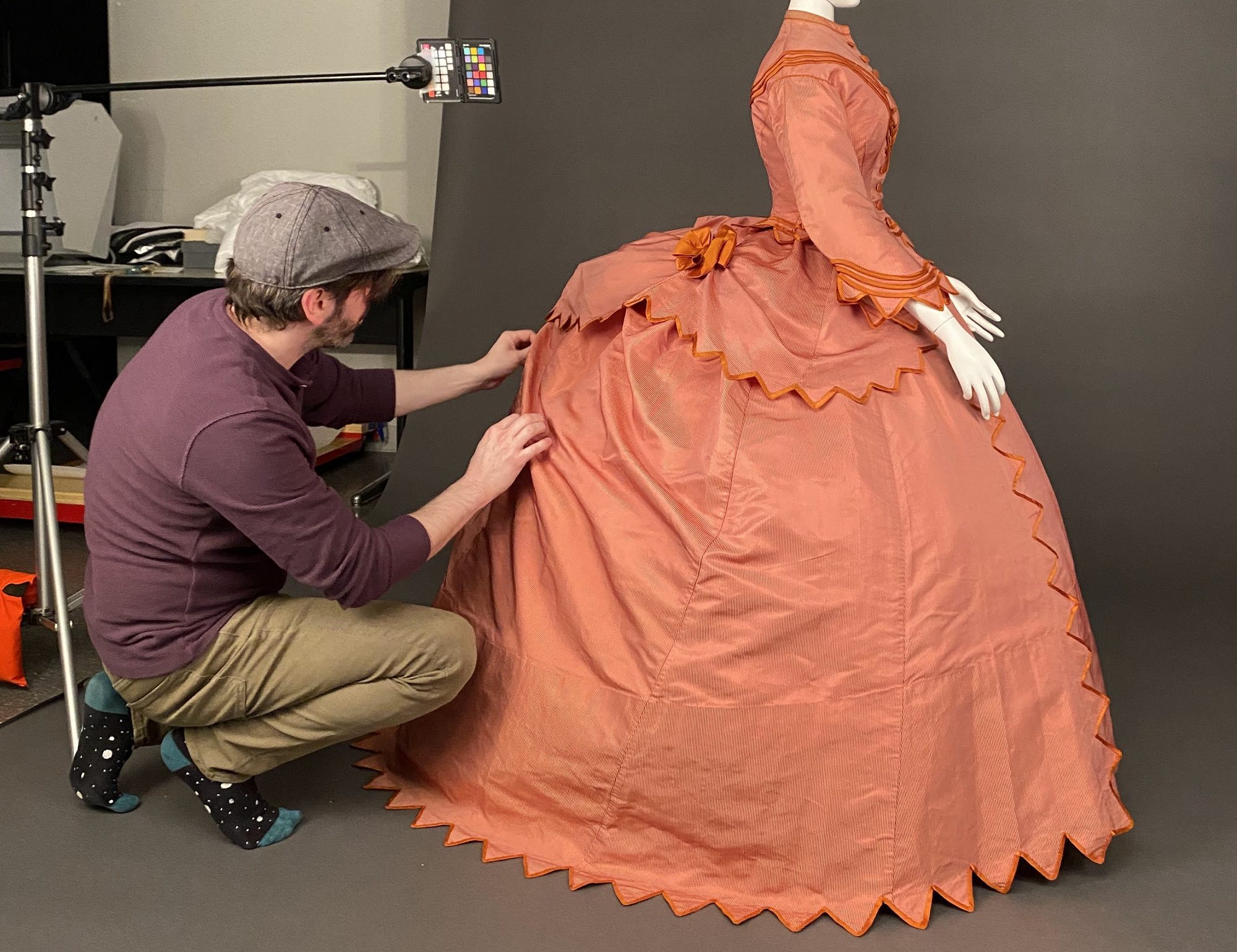Mounting Mysteries: One Dress, Two Styles - Chicago History Museum
