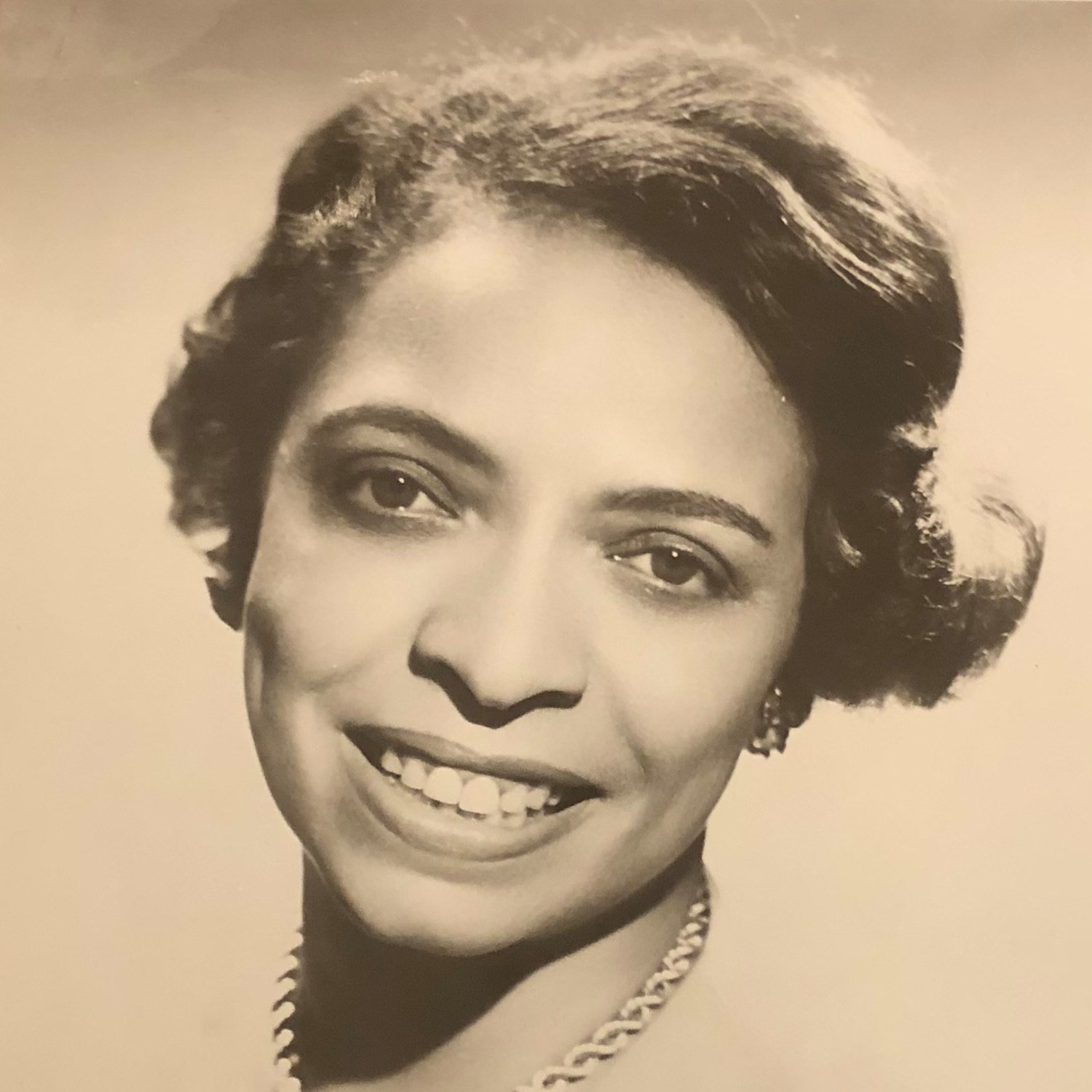 Doris E. Saunders: Mid-Century Visionary
