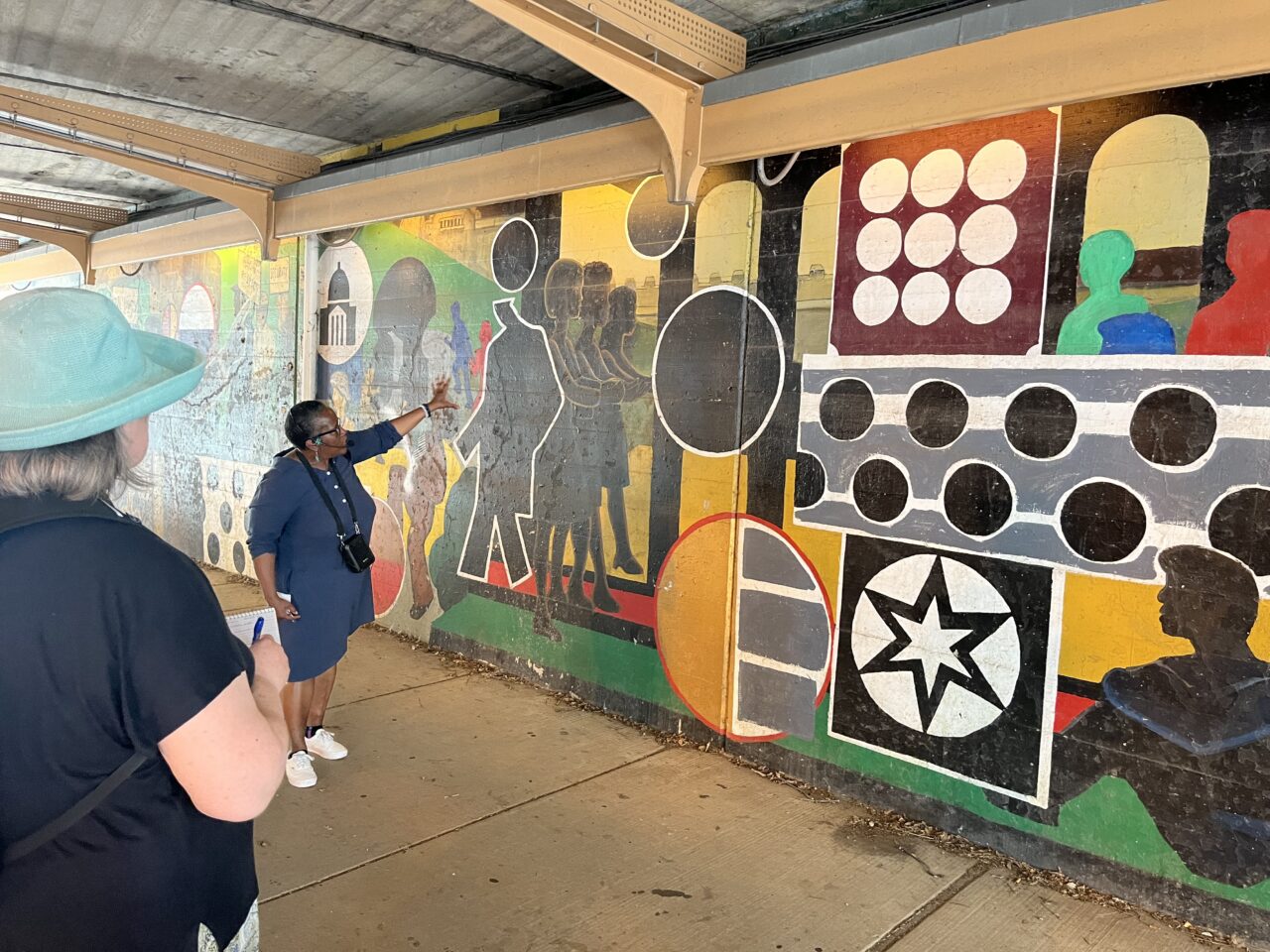 Walking Tour-Hyde Park murals-Juarez Hawkins
