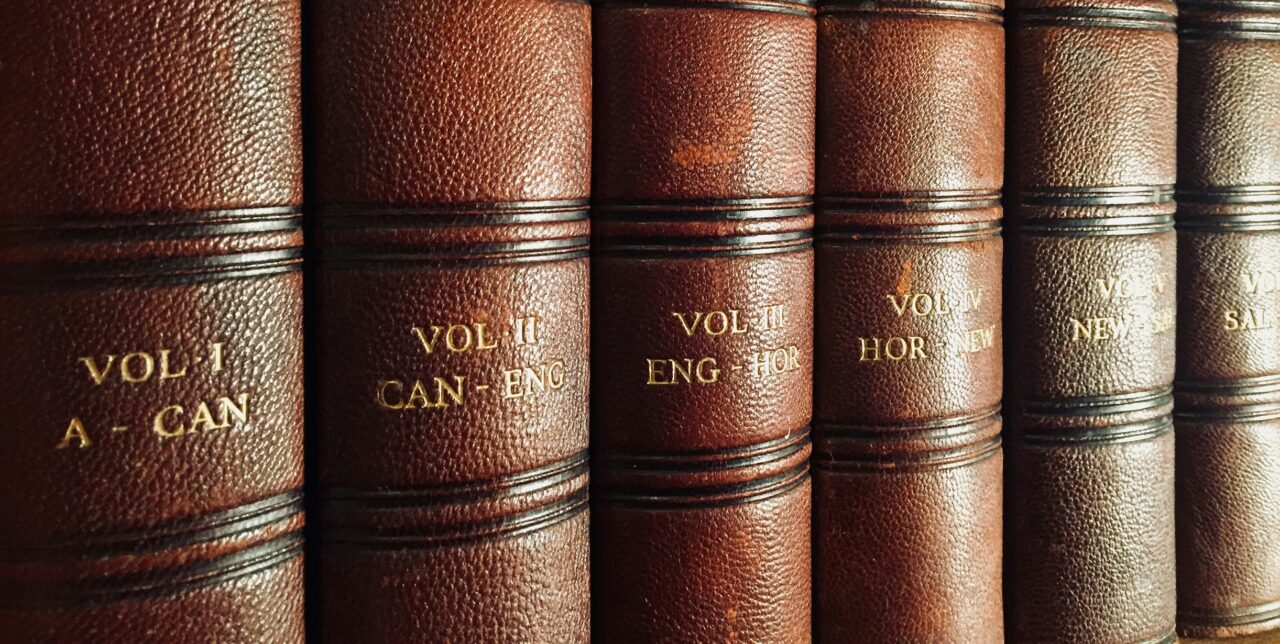 Encyclopedia-unsplash-crop